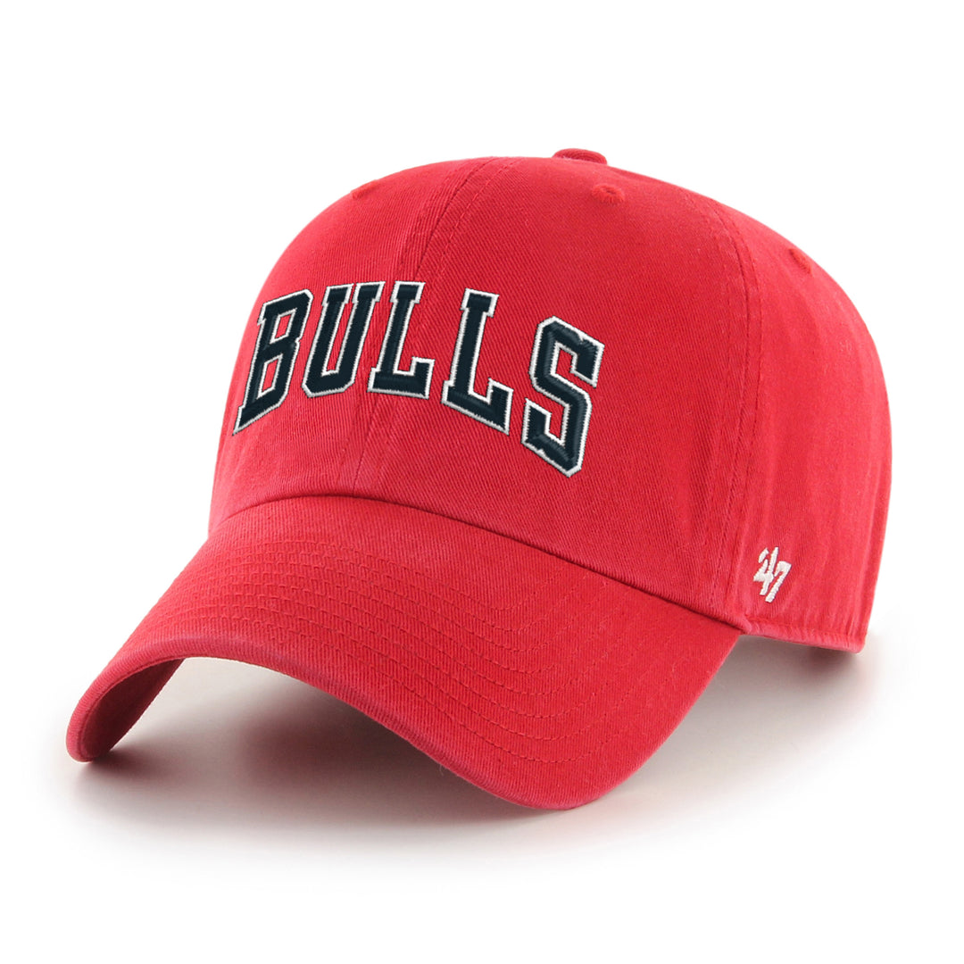 Chicago Bulls 47 Brand Red Wordmark Clean Up Adjustable Dad Hat