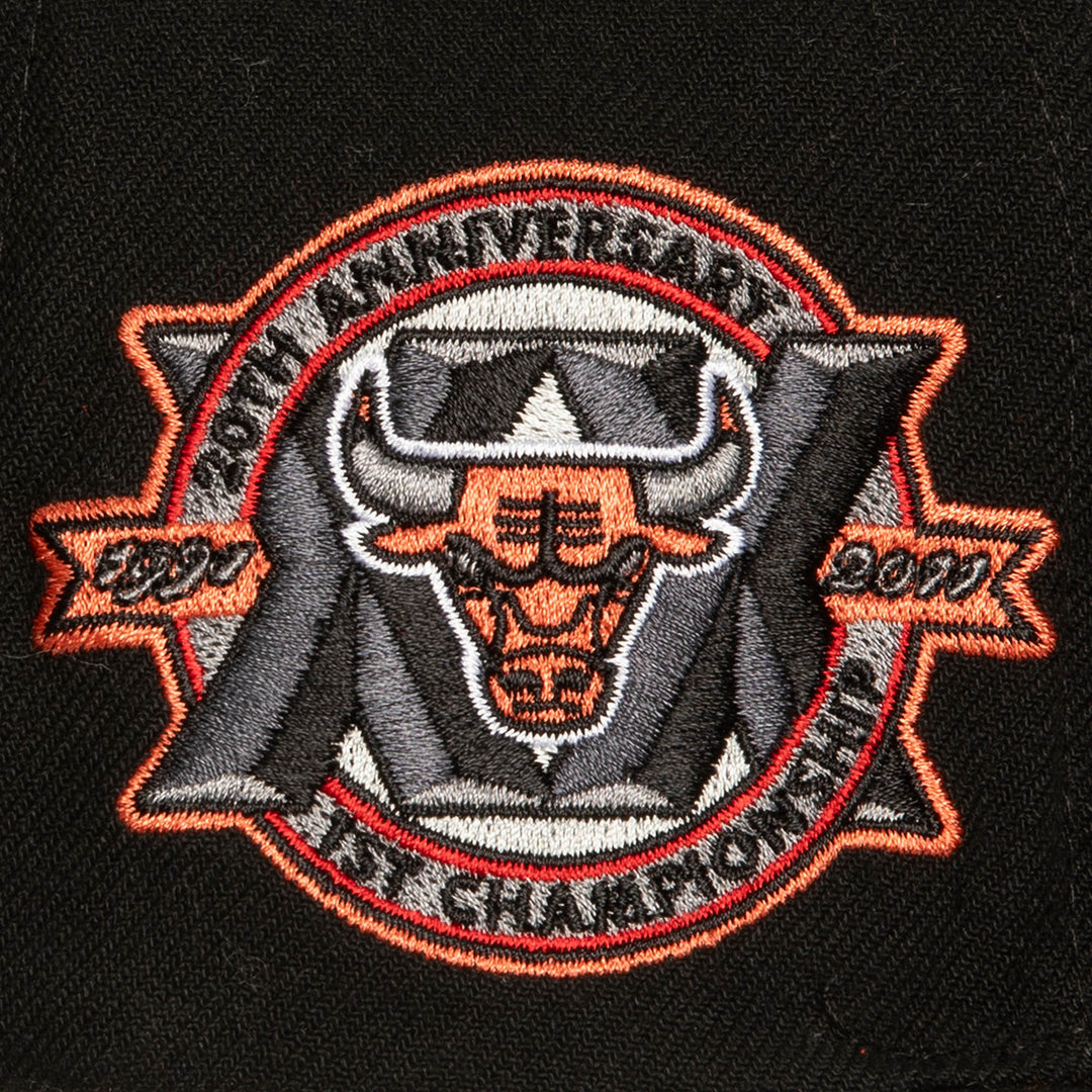 Chicago Bulls Mitchell & Ness Core VI Snapback Hat - Black - NBA