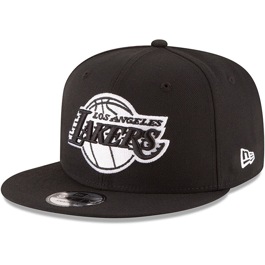 Los Angeles Lakers New Era Black Black & White Logo 9FIFTY Adjustable Snapback Hat