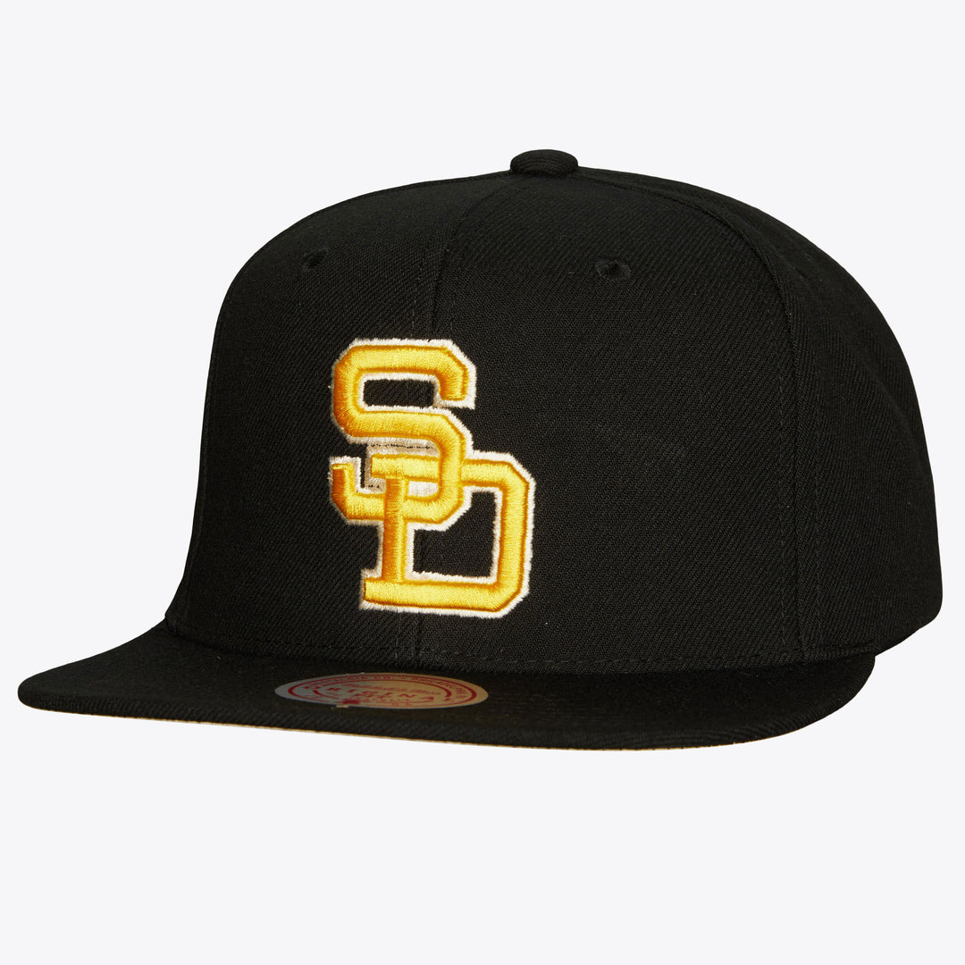 Mitchell & Ness Black San Diego Padres Cooperstown Collection Team Classic Snapback Hat