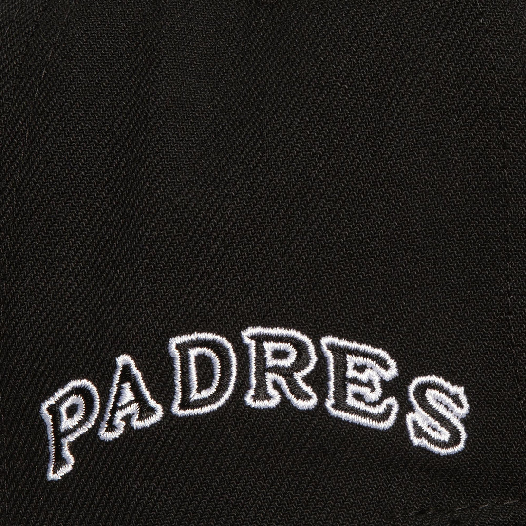 San Diego Padres Mitchell & Ness MLB Evergreen Black White Snapback Coop Padres