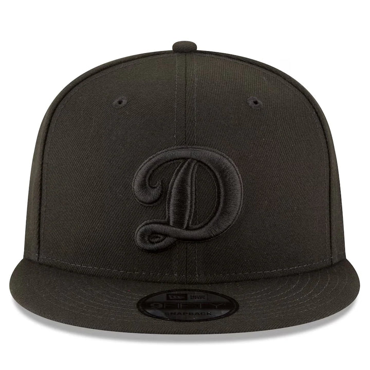 Los Angeles Dodgers New Era 2025 World Series Champions Side Patch 9FIFTY Snapback Hat - Black/Black Gold