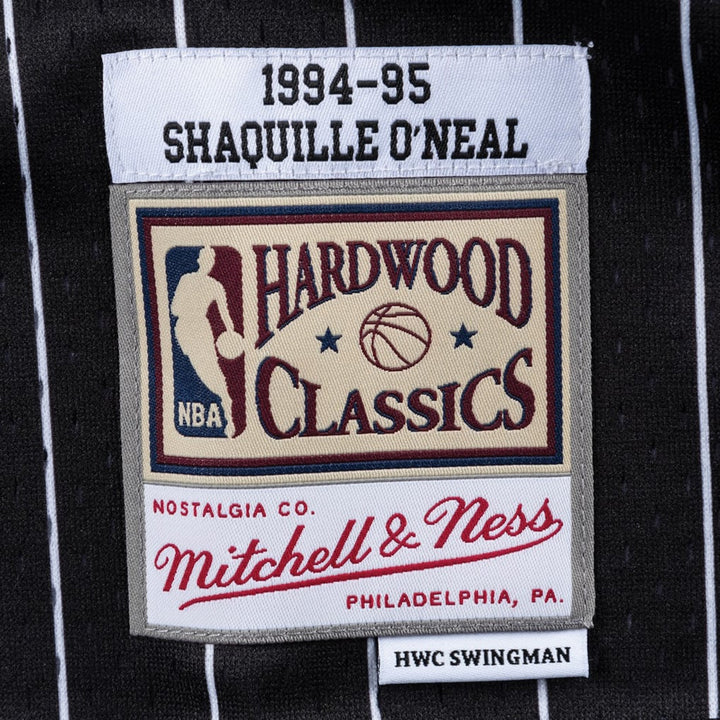 Mitchell & Ness Orlando Magic Shaquille O'Neal 1994-95 black Swingman jersey, manufacturer gallery image 3