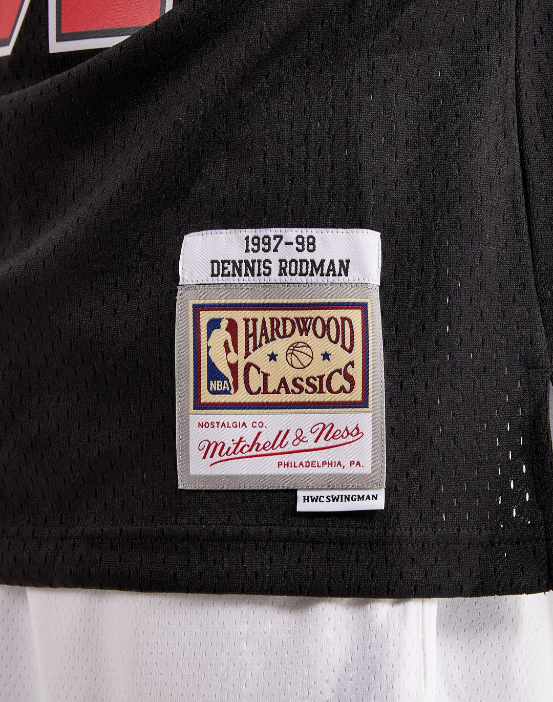 Chicago Bulls Mitchell & Ness Dennis Rodman 1997 Black Alternate Swingman Jersey — product image 3