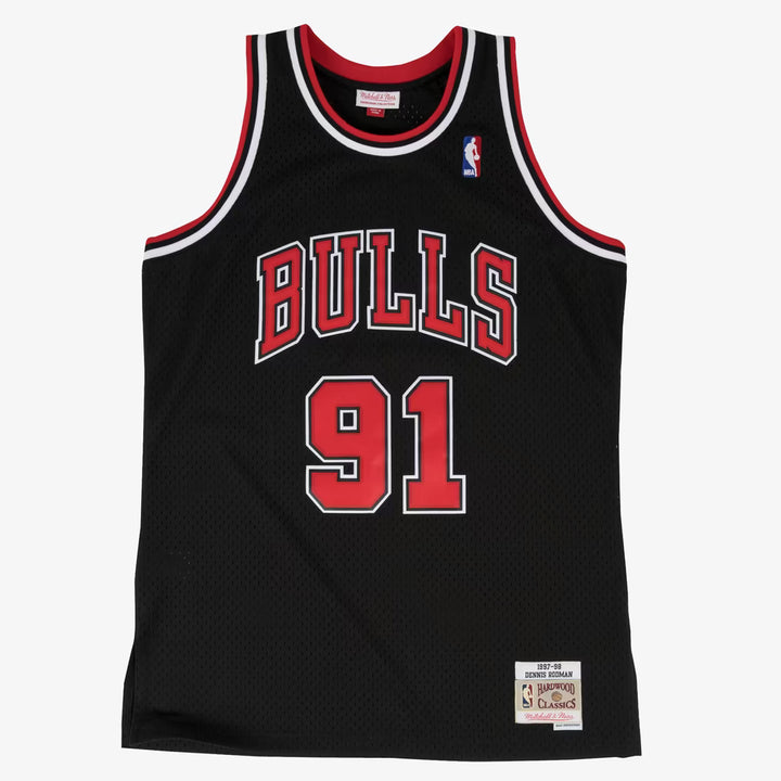 Chicago Bulls Mitchell & Ness Dennis Rodman 1997 Black Alternate Swingman Jersey — product image 4