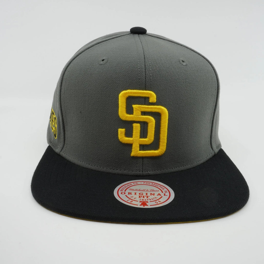 San Diego Padres Mitchell & Ness MLB Storm Front Grey Black Yellow Snapback Hat