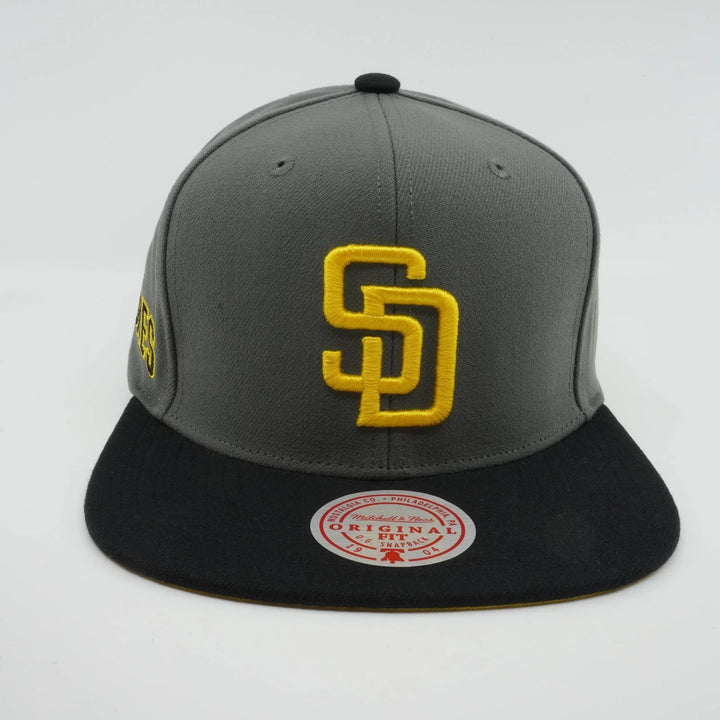 San Diego Padres Mitchell & Ness MLB Storm Front Grey Black Yellow Snapback Hat